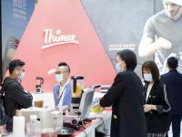 曾携手保时捷的高端厨电品牌Thimax膳美师亮相AWE2021，除高端牛排机还有多款新品！