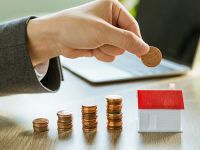 清明节环北京楼市惊现“膝斩”：曾经2.5万，现卖8000还送车位