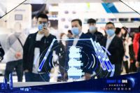 美的暖通与楼宇亮相2021制冷展  三大产品斩获重磅奖项