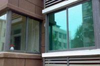越来越多人都不挂窗帘了，直接这样装，比窗帘还省钱还美观