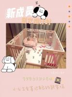 景甜家的落地窗真抢眼，卫生间也算整齐，“小公主”还有专属小屋