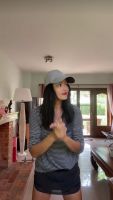 瞿颖在泰国的房子真是大，但风格让人难接受，壁炉还是用红砖砌的