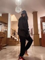 瞿颖在泰国的房子真是大，但风格让人难接受，壁炉还是用红砖砌的