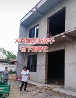 大衣哥给儿子造的别墅完工了，豪华大门上万元，四合院真气派