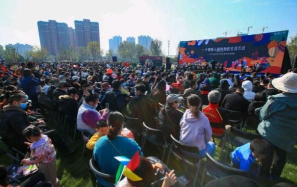 兑现一个理想小镇，哈洛小镇二次示范区盛大开放