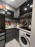 香港一家六口住29㎡蜗居，巧用空间隔出小三室，网友：也是服了