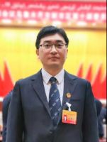 人大政协两会季：代表委员中的亚士人
