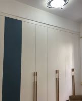 极简画风的衣柜，传统而不僵化