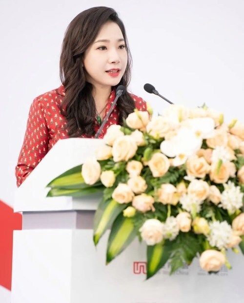 １