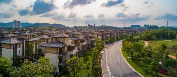 国安家美，献礼金秋|傲居湾区度假C位，美的鹭湖成为旅居流量标杆