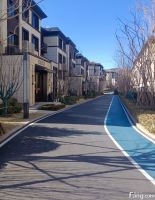 从华萃西山现场发来一条项目新消息，请查看！