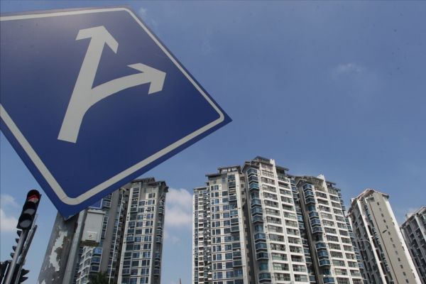 党报连续发文提房地产新模式，破除买涨不买跌怪圈，3大问题待解