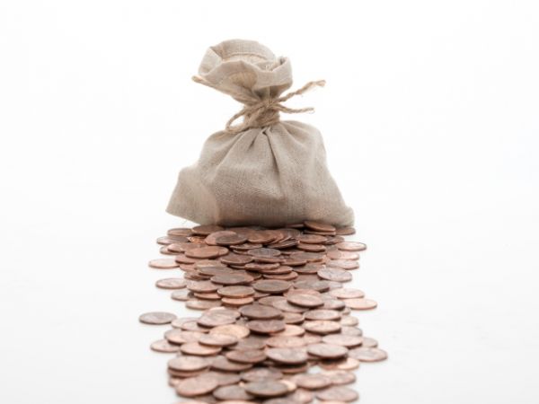 法拍房市场冷遇：豪宅降价过亿无人问津