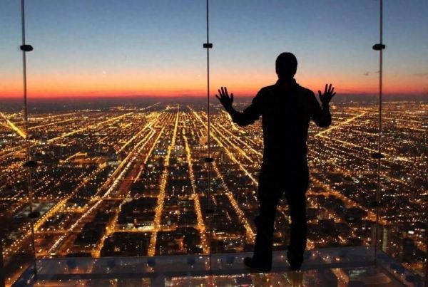 咋了？中介劝退购房者称现在不适合买房？透露了什么买房逻辑？