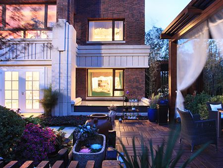 北京房地产市场陷入观望：买卖双方等待“认房不认贷”政策落地