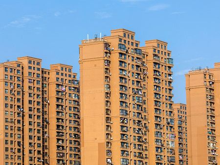 龙湖集团北京开盘上涨0.34%，成交14.57万手