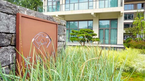 太行水镇京樾山湖,融合传统与现代的建筑艺术