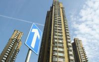 央行透露重要房地产信号，清华教授李稻葵：一线城市房价要触底了