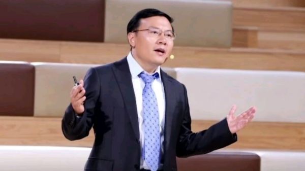 任泽平:强大购买力去国外买房,肥水流外人田,我们应取消限购!