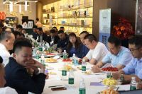 四川省建材家具装饰商会第二次理事会及会长级会议召开