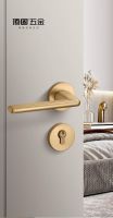 顶固云艺系列门锁丨时尚之锁，品位生活