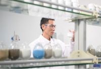 美缝品牌如何选?老顽固美缝,以卓越品质铸就行业标杆