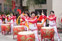 卓木王:“卓木王府”挂牌仪式在卓木王总部杜山庄隆重举办