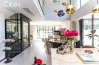 别墅电梯环保之选，CIBES西柏思电梯搭配Forbo亚麻环保地垫