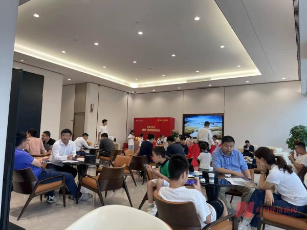 实探“五一”假期深圳楼市：房企推多重优惠揽客，部分楼盘仍依赖中介卖房