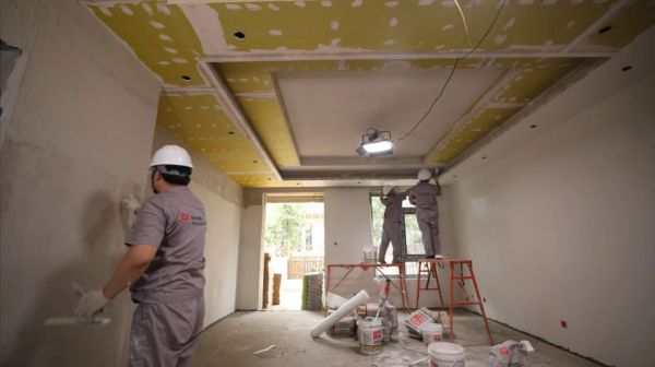 避免腻子批刮起泡有绝招!