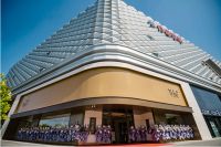 丁佐宏出席THG苏州旗舰店开业典礼并讲话