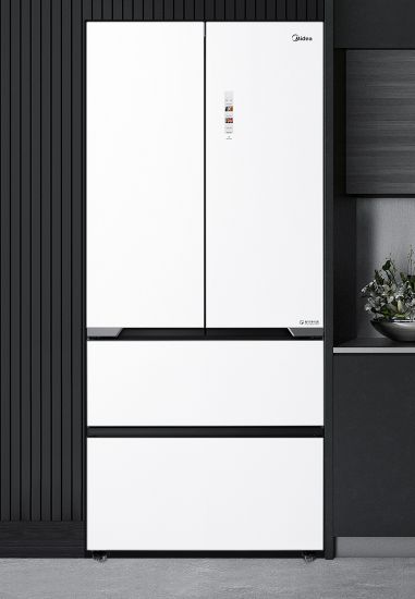 美的嵌入式冰箱引领行业迭代发展,科技与家居美学深度融合