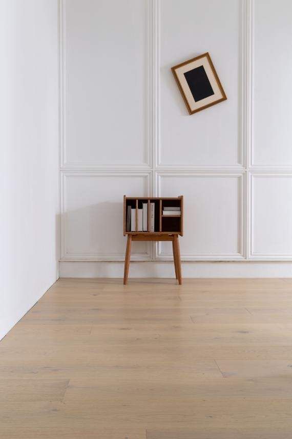 打破刻板印象!富得利首创“原木框架地板”点燃行业创新之火