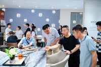 成都家具展：头部企业当“引擎”提振全产业链