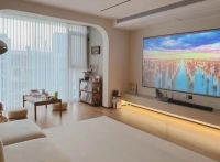 YKSCREEN超窄边晶钻幕：环境光下的视觉盛宴