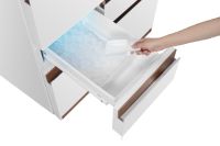 东芝冰箱首创行业60分钟急速洁净制冰，打造家庭专属私人冰吧