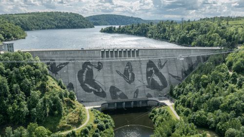 德国卡赫洁净世界之旅,以反向涂鸦艺术致“净”拉普博德大坝