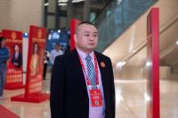 助力中国品牌高质量发展！浴旺情调淋浴花洒总设计师周立魁广东315消费承诺宣誓