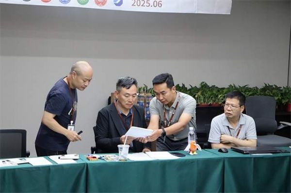 聚力同心 务实笃行丨可耐美2025年中总结暨下半年规划会议圆满举行