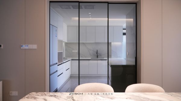 厨房移门怎么设计？ZMKM隐藏墙内吊轨门让空间大一倍！
