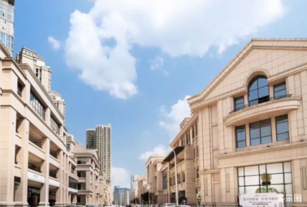 贵阳恒大中心建面约47-1870㎡全新商铺6折加推盛启-中国网地产