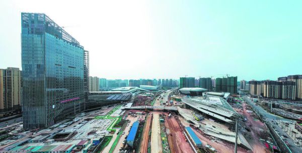 东来印象大运场馆本月竣工-中国网地产