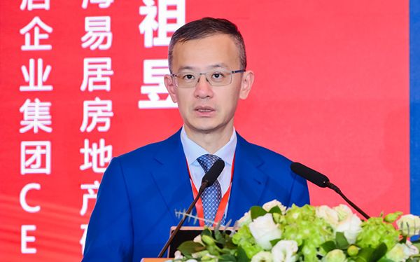 上海易居房地产研究院执行院长、易居企业集团CEO 丁祖昱