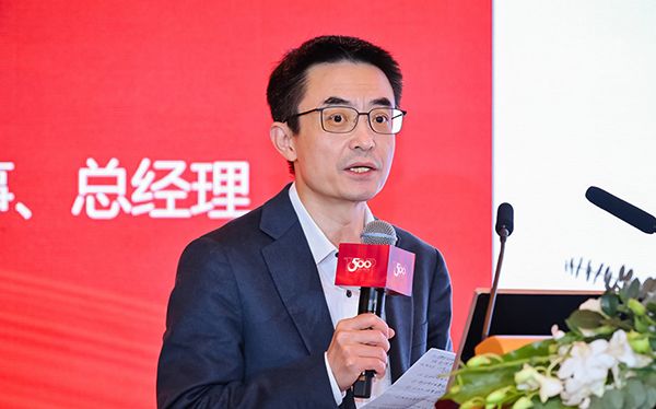 信达地产股份有限公司董事、总经理 郭伟