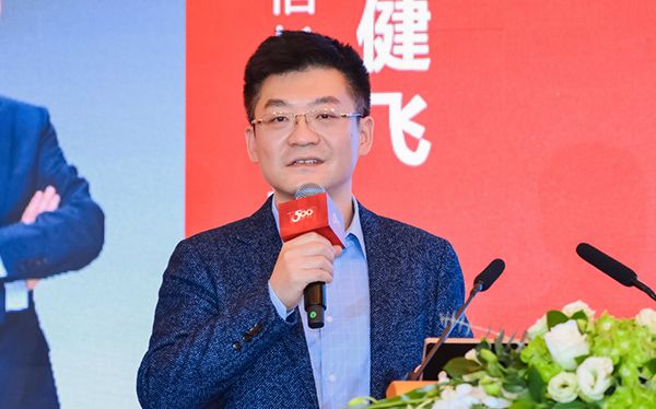鼎信长城投资集团有限公司总裁 王健飞